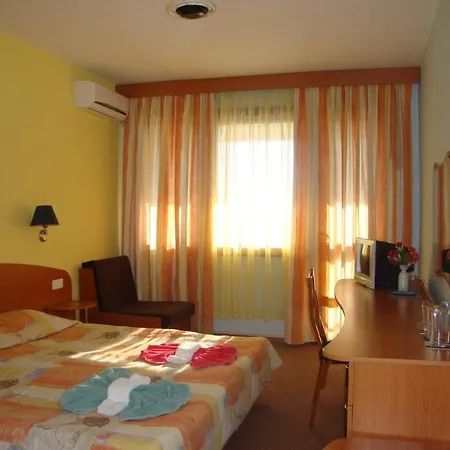 Hotel Fiesta 3*