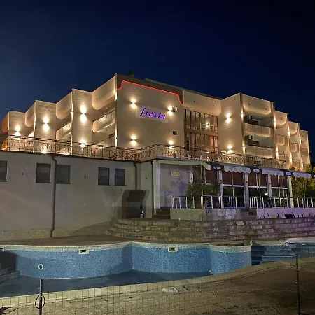 Fiesta Hotel 3*